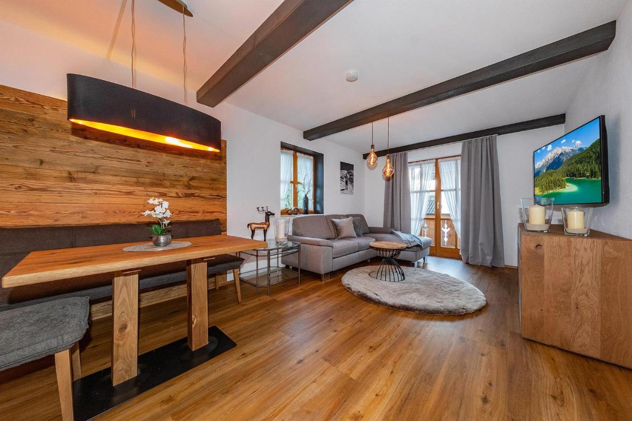 Ferienhaus Alpenblick 米滕瓦尔德 外观 照片