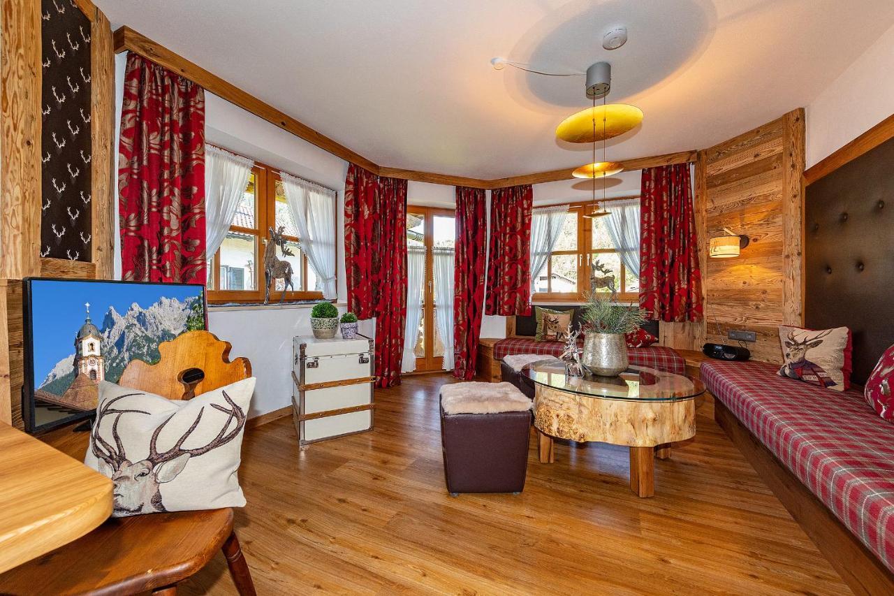 Ferienhaus Alpenblick 米滕瓦尔德 外观 照片